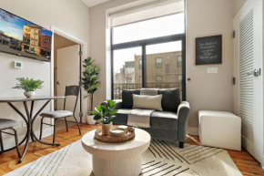 Amazing 1BR Apt that comes Fully Furnished
